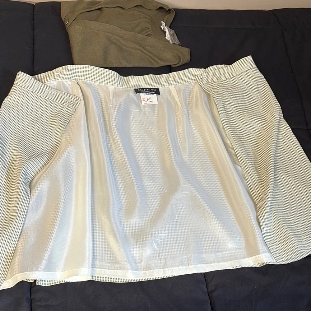 Gingham Midi Wrap Skirt; Vintage Light Olive Green & White, Lined, Size 2; EUC - Picture 8 of 10